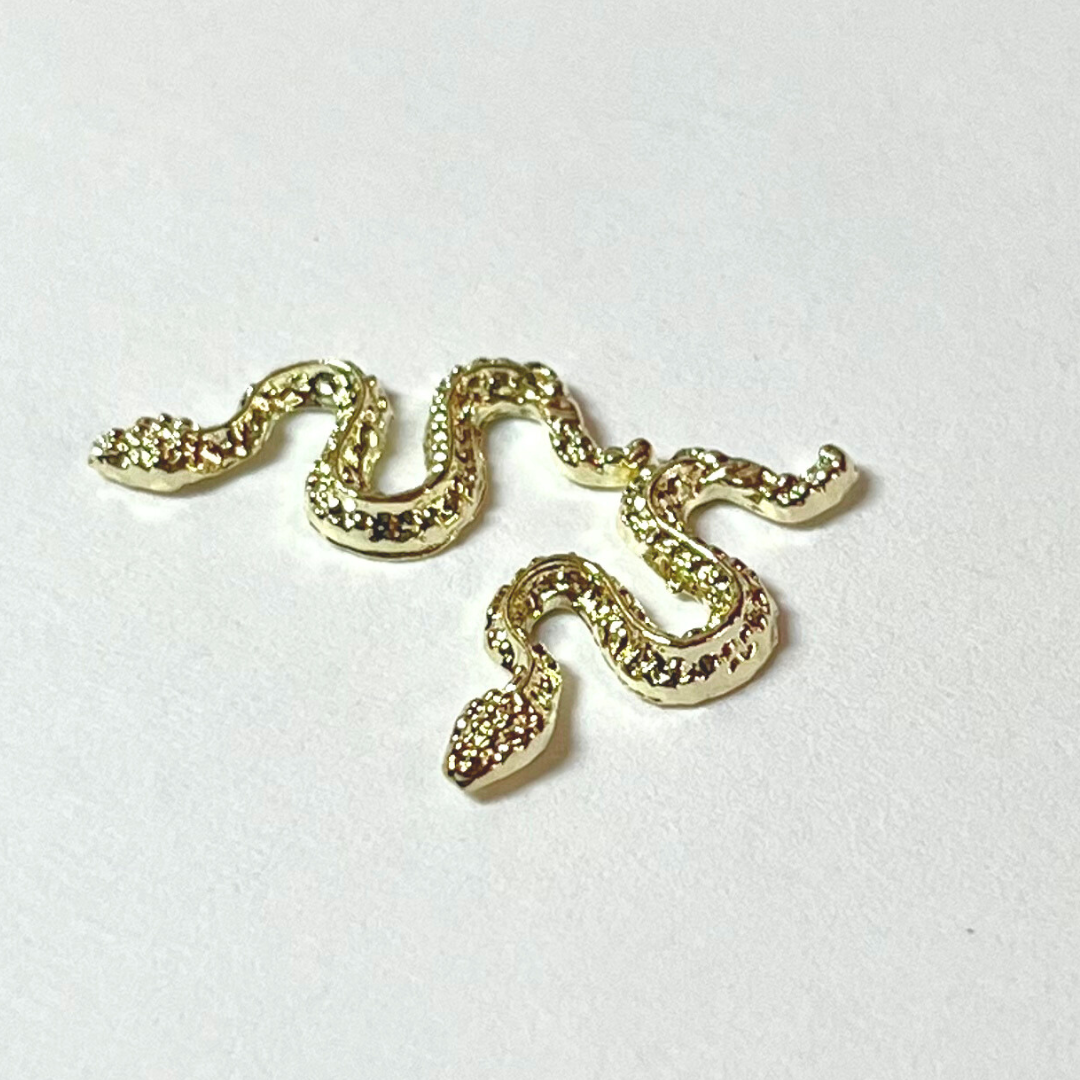 Snake Charms- 10 pk