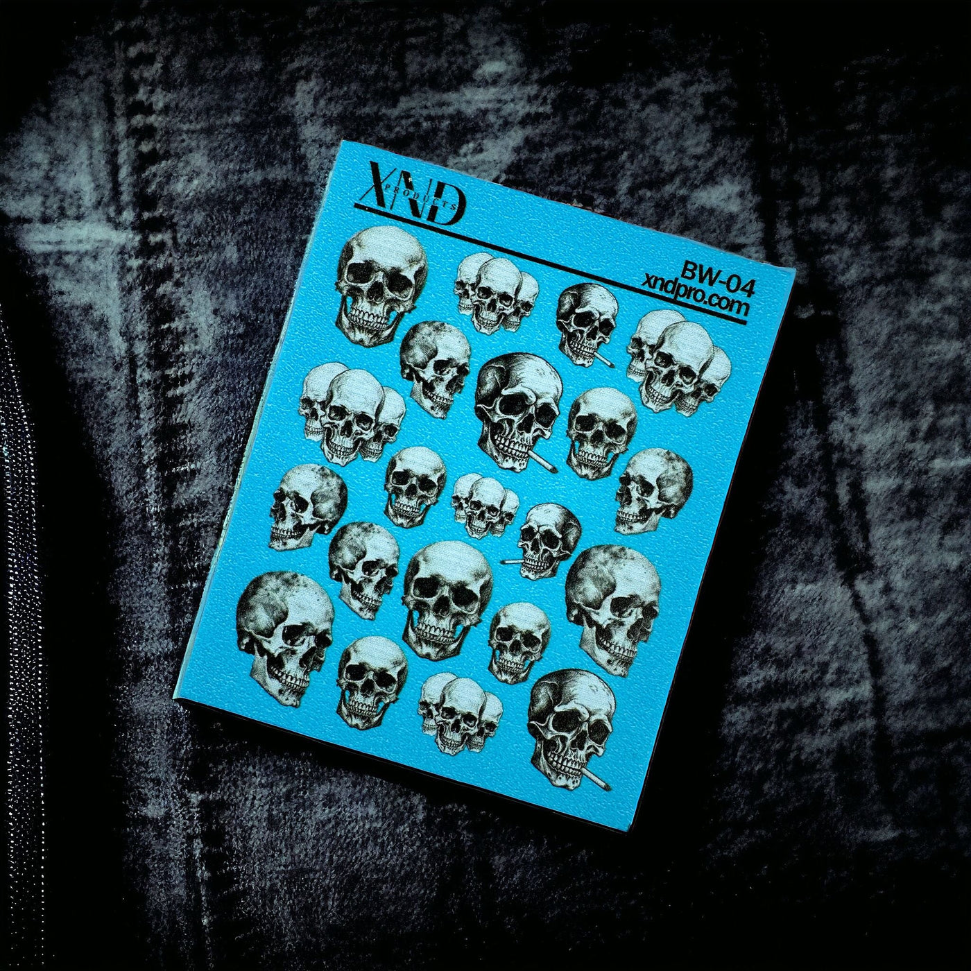 BW-04 / Nail Decal 2D Skulls/Black & White Skulls/ Goth Nails